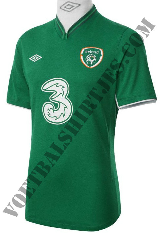 Ireland home kit 2013 2014