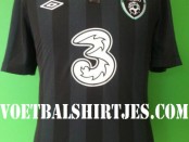 Ireland away kit 2013 2014 Umbro