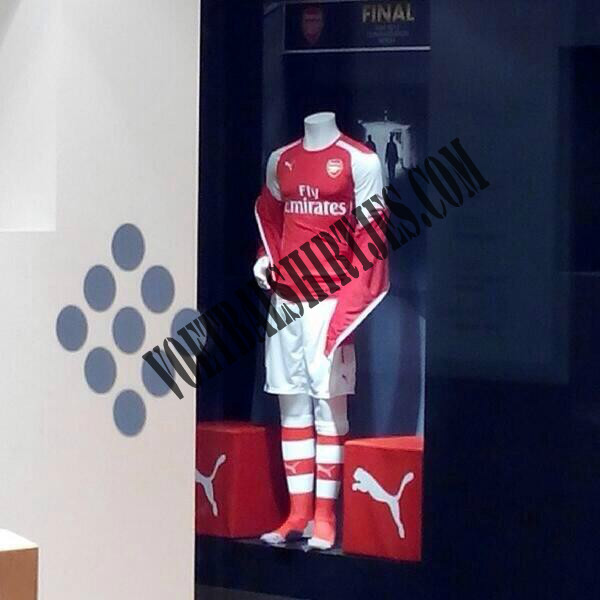 Arsenal home kit 14 15