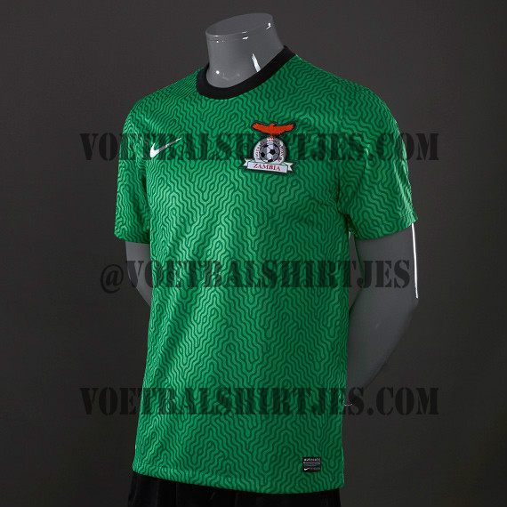 Zambia home kit 14/15