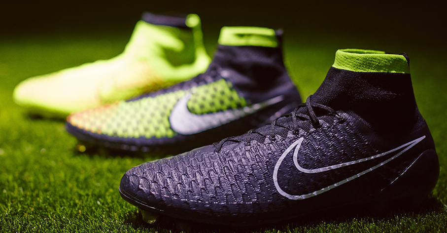 NIKE MAGISTA