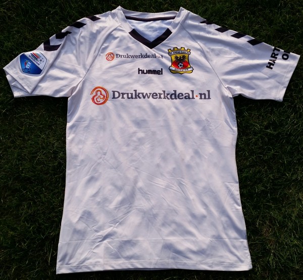 Go Ahead Eagles shirt 2015 uit