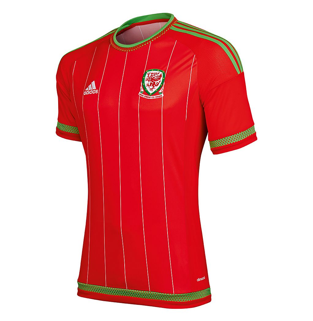 Wales voetbalshirts 2015/2016