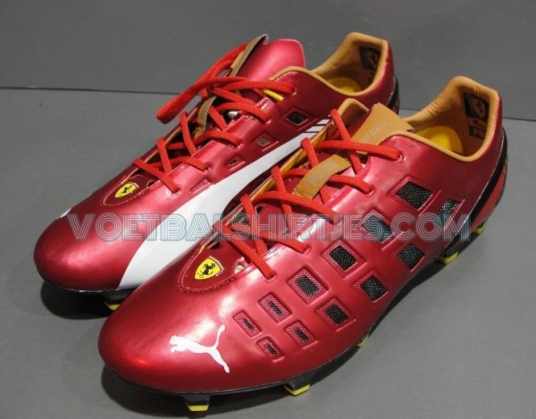 Puma Ferrari boots 2015