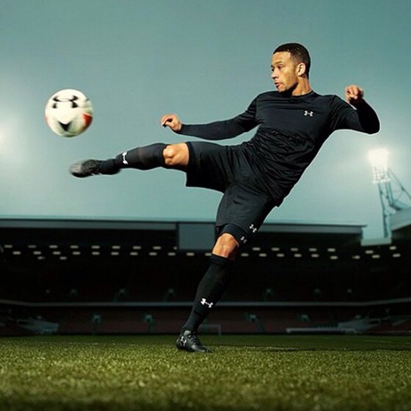 Memphis Depay Under Armour