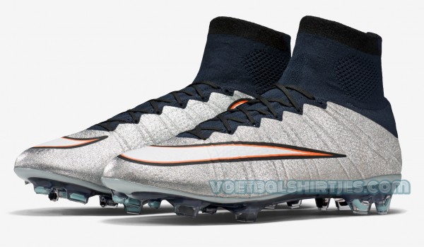 CR7 Mercurial Superfly silver