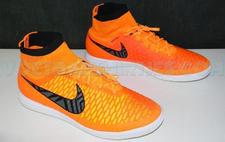 nike voetbalschoenen zonder noppen