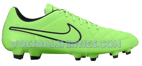 Nike Tiempo Green Strike