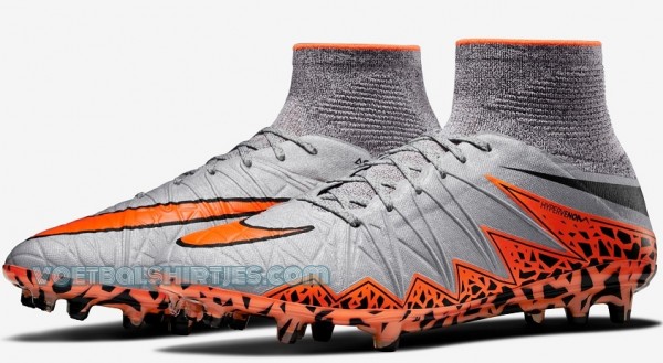 Nike Hypervenom Phantom II 