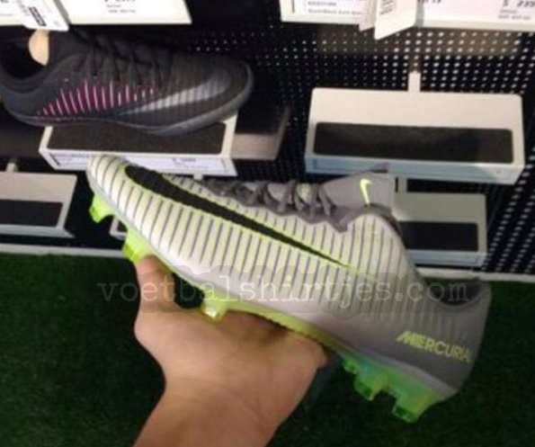 Nike Mercurial Vapor 11