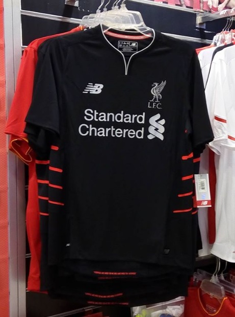 Liverpool uitshirt 2017