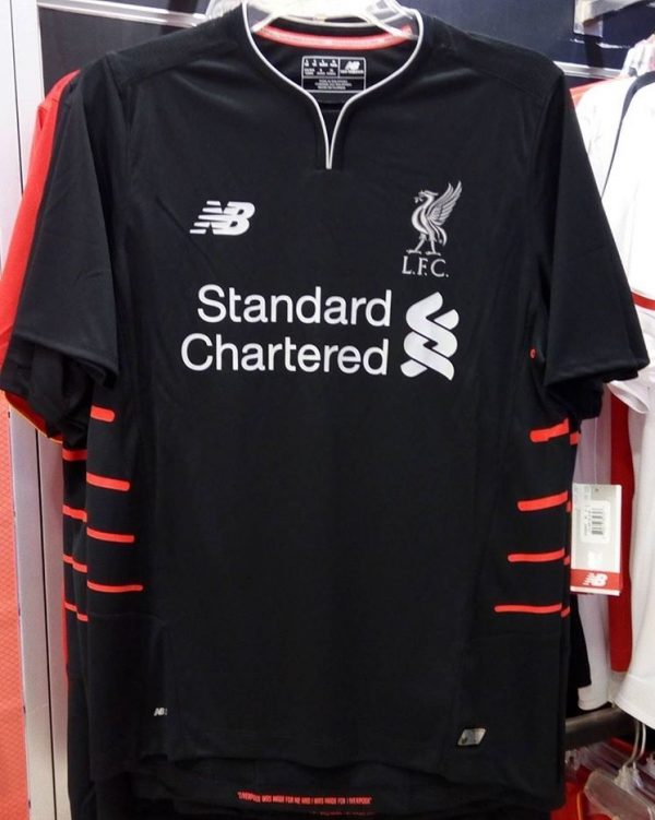 liverpool 16-17 away kit