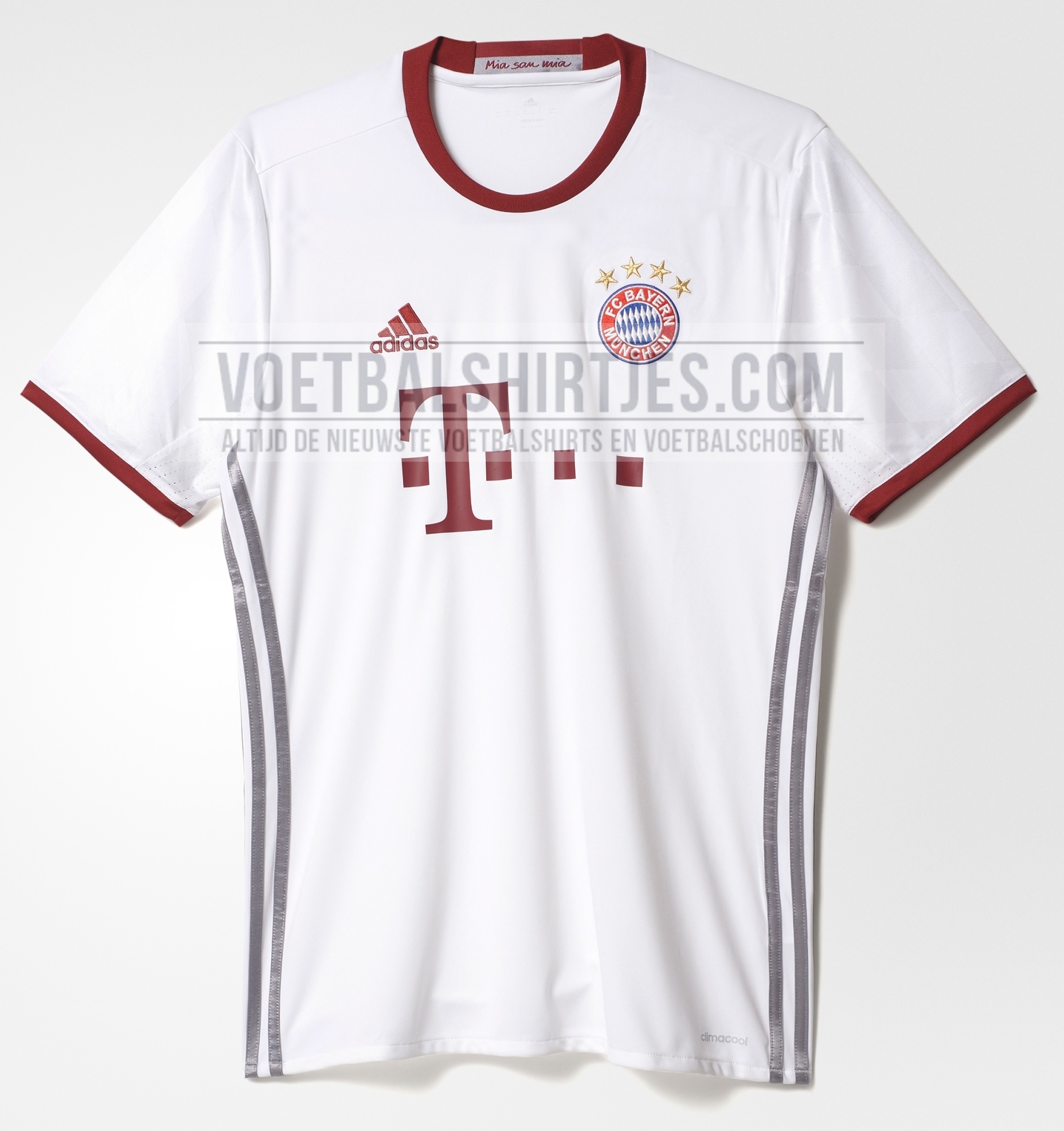 Bayern Munchen 3rd kit 2017