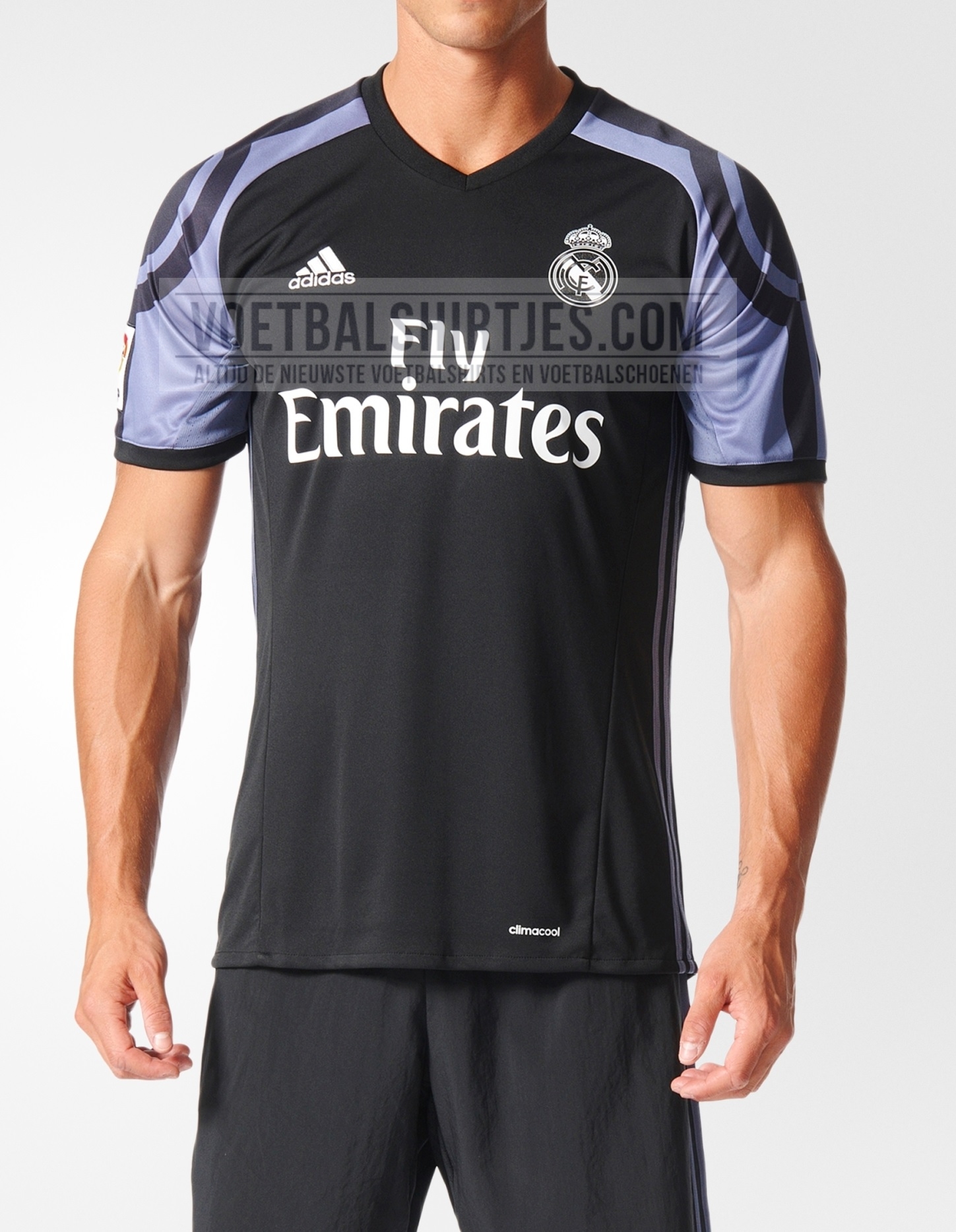 Real madrid third kit 2017