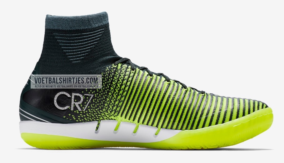 CR7 Mercurial Superfly IC