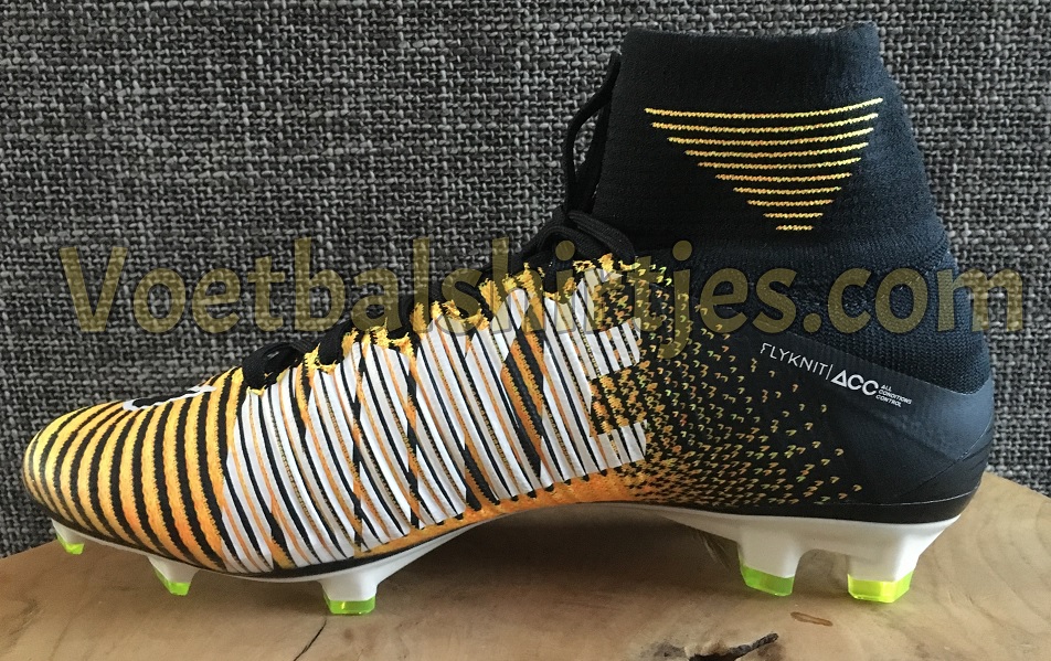 Mercurial Superfly V Laser Orange