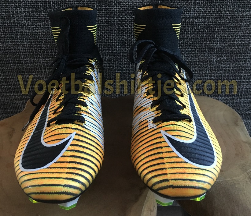 Mercurial Superfly V Laser Orange