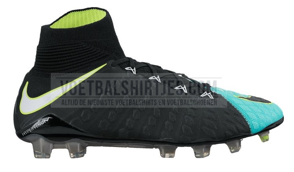 Nike womens Hypervenom Phantom 3 Light Aqua 