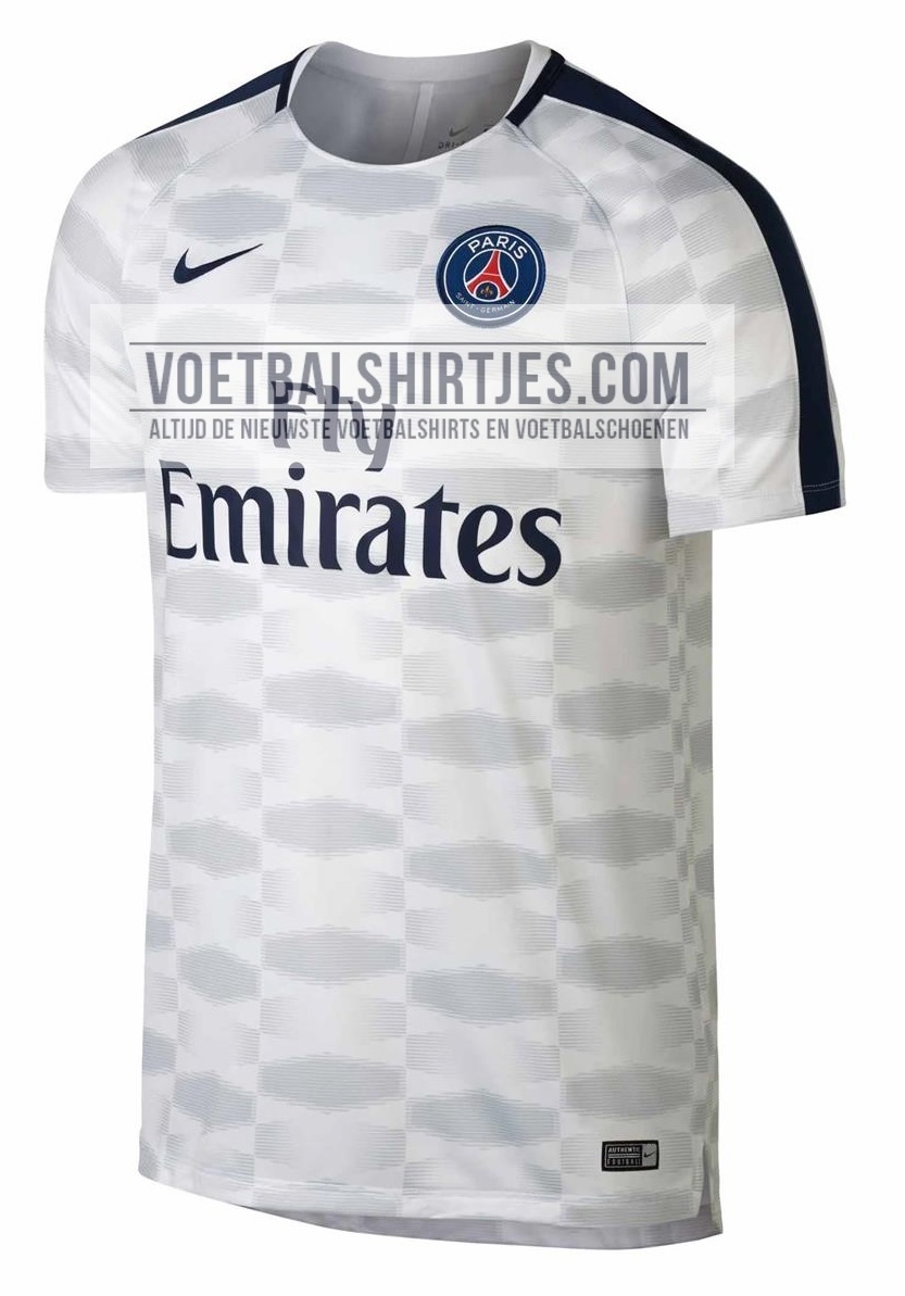 PSG 17-18 pre match top