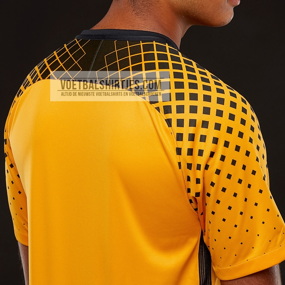 Kaizer Chiefs shirt 2018