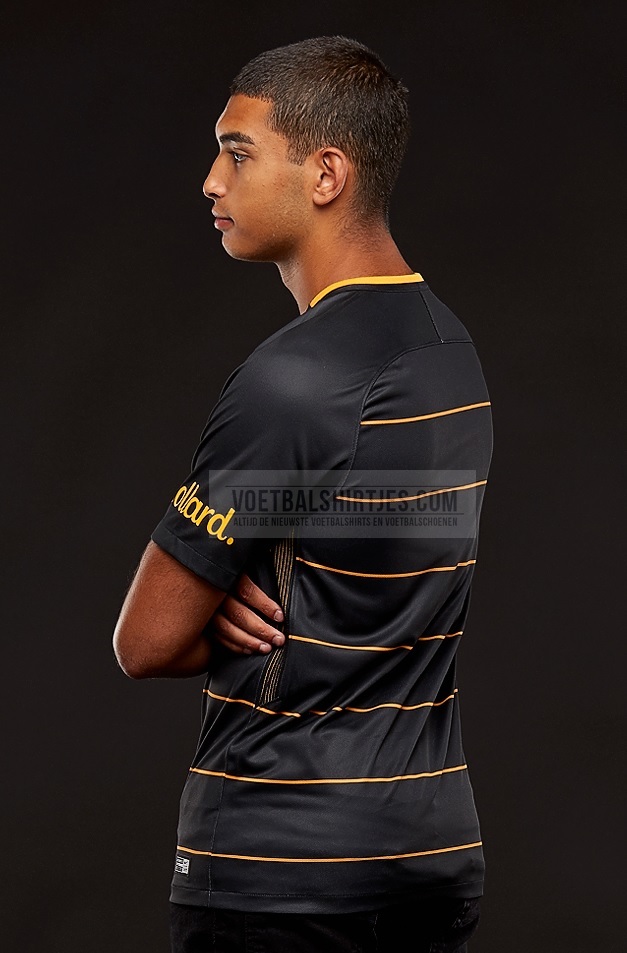 kaizer chiefs away kit 2018