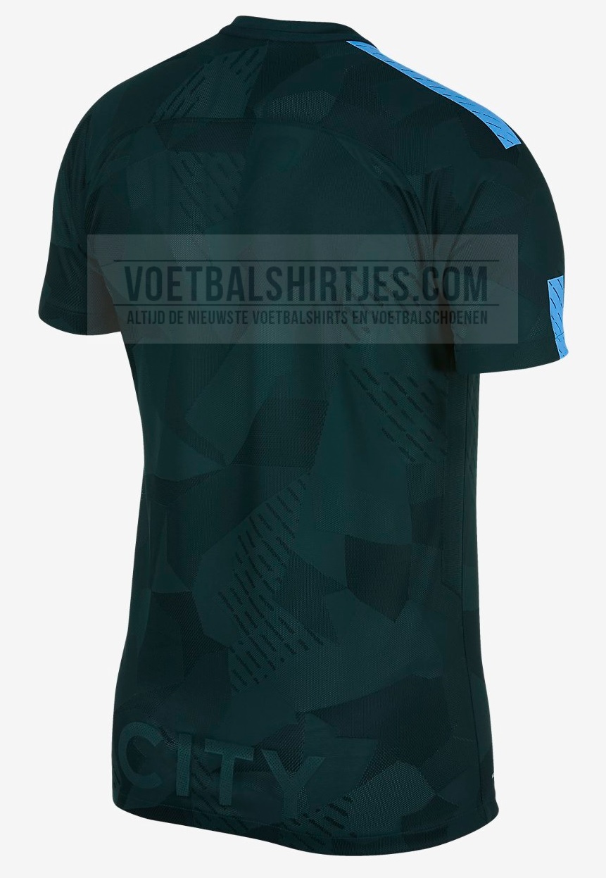 Manchester City 17-18 third kit