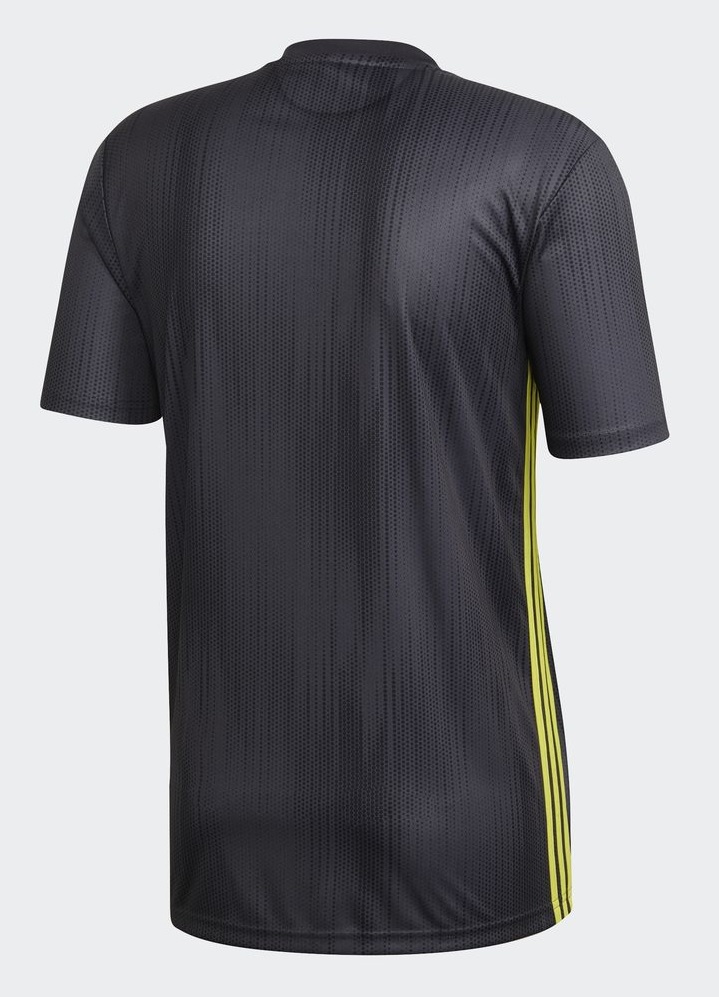 Juventus third shirt 2018